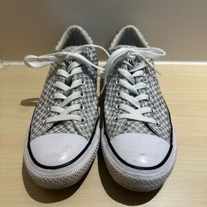 Converse All Star Women’s 8 Grey Silver Dots